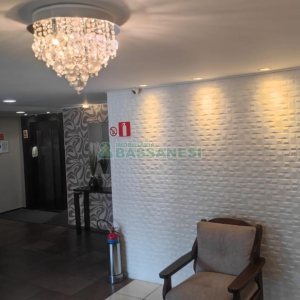 Apartamento com 77m², 3 dormitórios, 1 vaga, no bairro Centro em Caxias do Sul para Comprar