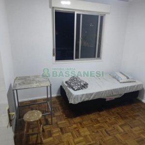 Apartamento com 77m², 3 dormitórios, 1 vaga, no bairro Centro em Caxias do Sul para Comprar