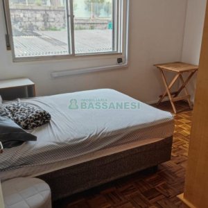 Apartamento com 77m², 3 dormitórios, 1 vaga, no bairro Centro em Caxias do Sul para Comprar