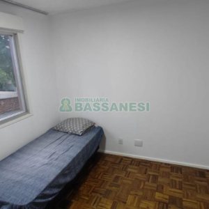 Apartamento com 77m², 3 dormitórios, 1 vaga, no bairro Centro em Caxias do Sul para Comprar