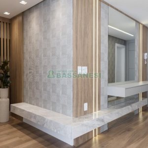 Apartamento com 182m², 3 dormitórios, 2 vagas, no bairro Exposição em Caxias do Sul para Comprar