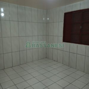 Casa com 154m², 4 dormitórios, 2 vagas, no bairro Esplanada em Caxias do Sul para Comprar