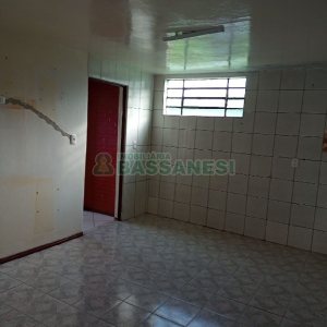 Casa com 154m², 4 dormitórios, 2 vagas, no bairro Esplanada em Caxias do Sul para Comprar