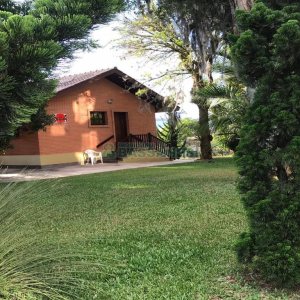 Casa com 410m², 3 dormitórios, no bairro Bela Vista em Caxias do Sul para Comprar