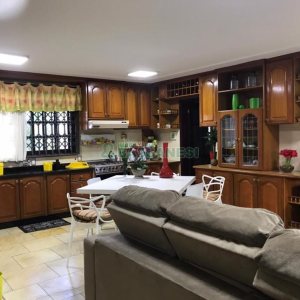 Casa com 410m², 3 dormitórios, no bairro Bela Vista em Caxias do Sul para Comprar