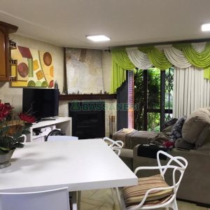 Casa com 410m², 3 dormitórios, no bairro Bela Vista em Caxias do Sul para Comprar