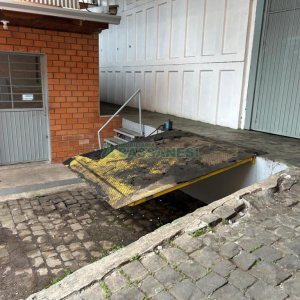 Pavilhão com 671m², no bairro Santa Catarina em Caxias do Sul para Alugar