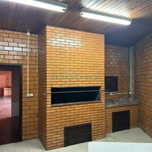 Pavilhão com 671m², no bairro Santa Catarina em Caxias do Sul para Alugar