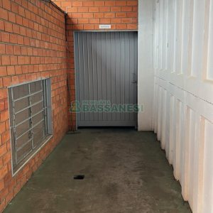 Pavilhão com 671m², no bairro Santa Catarina em Caxias do Sul para Alugar