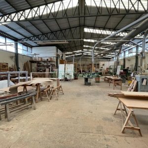 Pavilhão com 1400m², no bairro Bela Vista em Caxias do Sul para Alugar