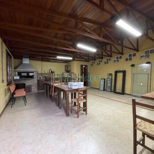 Pavilhão com 1400m², no bairro Bela Vista em Caxias do Sul para Alugar