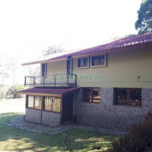 Casa com 200m², 5 dormitórios, 5 vagas, no bairro 3 Legua em Caxias do Sul para Alugar