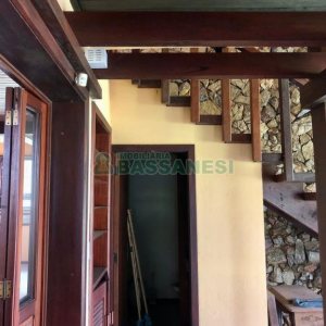 Casa com 200m², 5 dormitórios, 5 vagas, no bairro 3 Legua em Caxias do Sul para Alugar