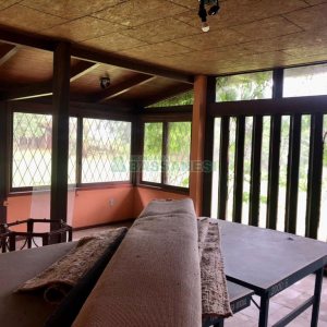 Casa com 200m², 5 dormitórios, 5 vagas, no bairro 3 Legua em Caxias do Sul para Alugar