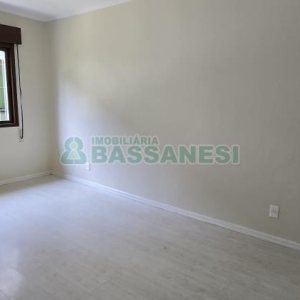Casa com 205m², 3 dormitórios, 2 vagas, no bairro Cinqüentenário em Caxias do Sul para Comprar