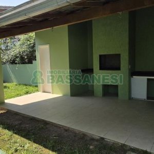 Casa com 205m², 3 dormitórios, 2 vagas, no bairro Cinqüentenário em Caxias do Sul para Comprar