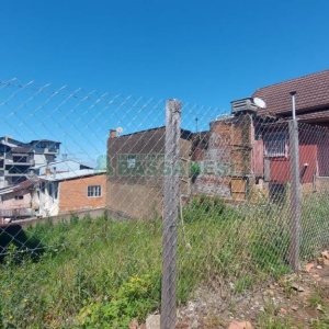 Terreno com 230m², no bairro Rio Branco em Caxias do Sul para Comprar