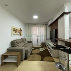 Apto Mobiliado com 71m², 2 dormitórios, 2 vagas, no bairro Madureira em Caxias do Sul para Alugar
