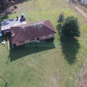 Chácara, 4 dormitórios, 2 vagas, no bairro Vila Seca em Caxias do Sul para Comprar