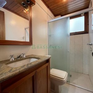 Apartamento com 112m², 2 dormitórios, 1 vaga, no bairro Centro em Caxias do Sul para Alugar