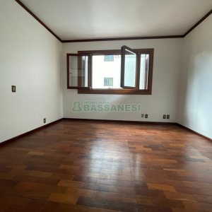 Apartamento com 112m², 2 dormitórios, 1 vaga, no bairro Centro em Caxias do Sul para Alugar
