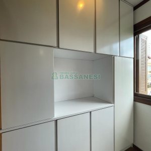 Apartamento com 112m², 2 dormitórios, 1 vaga, no bairro Centro em Caxias do Sul para Alugar