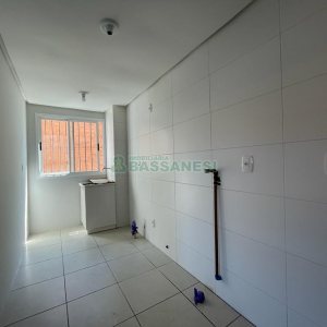 Apartamento com 48m², 2 dormitórios, 1 vaga, no bairro São Vitor em Caxias do Sul para Comprar