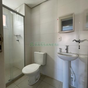 Apartamento com 48m², 2 dormitórios, 1 vaga, no bairro São Vitor em Caxias do Sul para Comprar