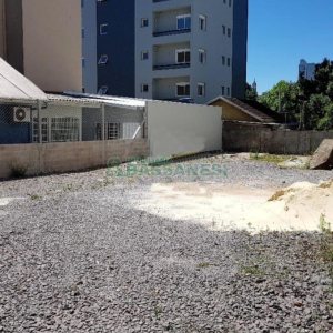 Terreno com 275m², no bairro Exposição em Caxias do Sul para Comprar