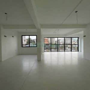 Sala com 144m², no bairro Sagrada Família em Caxias do Sul para Alugar
