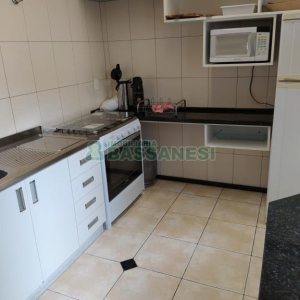 Apartamento com 140m², 3 dormitórios, 1 vaga, no bairro Centro em Caxias do Sul para Comprar