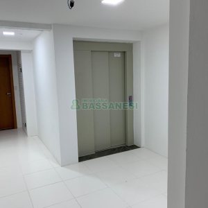 Apartamento com 51m², 2 dormitórios, 1 vaga, no bairro São Luiz em Caxias do Sul para Comprar
