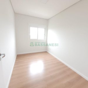 Apartamento com 55m², 2 dormitórios, 1 vaga, no bairro São Leopoldo em Caxias do Sul para Alugar