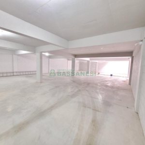 Apartamento com 55m², 2 dormitórios, 1 vaga, no bairro São Leopoldo em Caxias do Sul para Alugar