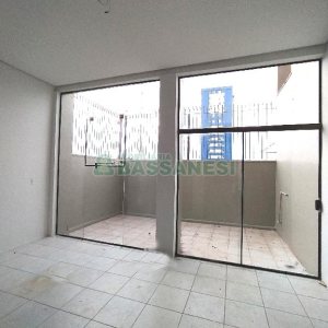 Loja com 450m², no bairro São Pelegrino em Caxias do Sul para Alugar