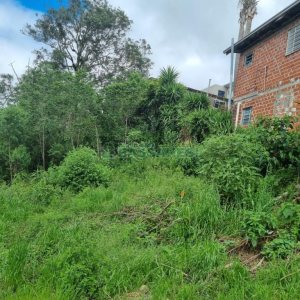 Terreno com 468m², no bairro Cruzeiro em Caxias do Sul para Comprar