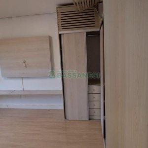 Apto Mobiliado com 67m², 2 dormitórios, 1 vaga, no bairro Kayser em Caxias do Sul para Comprar