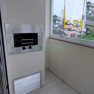 Apto Mobiliado com 67m², 2 dormitórios, 1 vaga, no bairro Kayser em Caxias do Sul para Comprar