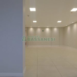 Sala com 51m², 1 vaga, no bairro Pio X em Caxias do Sul para Alugar
