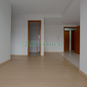 Apartamento com 50m², 2 dormitórios, no bairro Cidade Nova em Caxias do Sul para Comprar