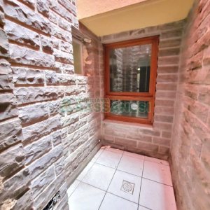 Casa com 407m², 5 dormitórios, 3 vagas, no bairro Santa Catarina em Caxias do Sul para Comprar