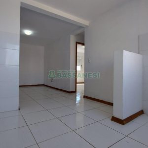 Apartamento com 44m², 2 dormitórios, 1 vaga, no bairro Desvio Rizzo em Caxias do Sul para Comprar