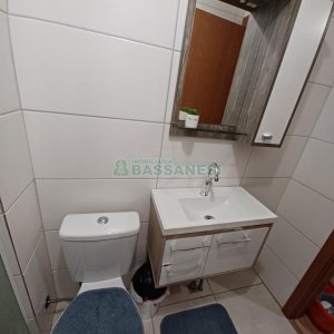 Apartamento com 39m², 2 dormitórios, 1 vaga, no bairro Petrópolis em Caxias do Sul para Comprar