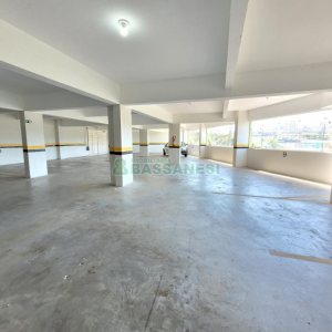 Apartamento com 75m², 2 dormitórios, 1 vaga, no bairro São Leopoldo em Caxias do Sul para Alugar