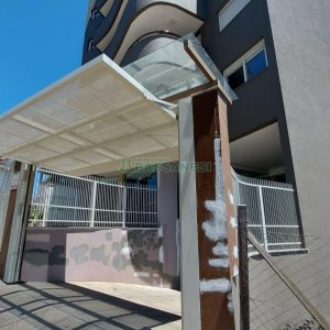 Apartamento com 110m², 2 dormitórios, 1 vaga, no bairro São Leopoldo em Caxias do Sul para Alugar