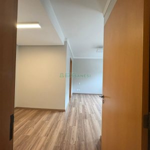 Apartamento com 110m², 2 dormitórios, 1 vaga, no bairro São Leopoldo em Caxias do Sul para Alugar