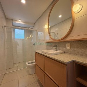 Apartamento com 110m², 2 dormitórios, 1 vaga, no bairro São Leopoldo em Caxias do Sul para Alugar
