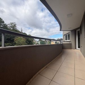 Apartamento com 110m², 2 dormitórios, 1 vaga, no bairro São Leopoldo em Caxias do Sul para Alugar