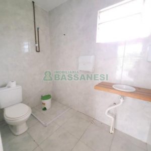 Loja com 220m², no bairro Charqueadas em Caxias do Sul para Alugar