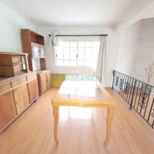 Casa com 200m², 5 dormitórios, 2 vagas, no bairro Charqueadas em Caxias do Sul para Alugar